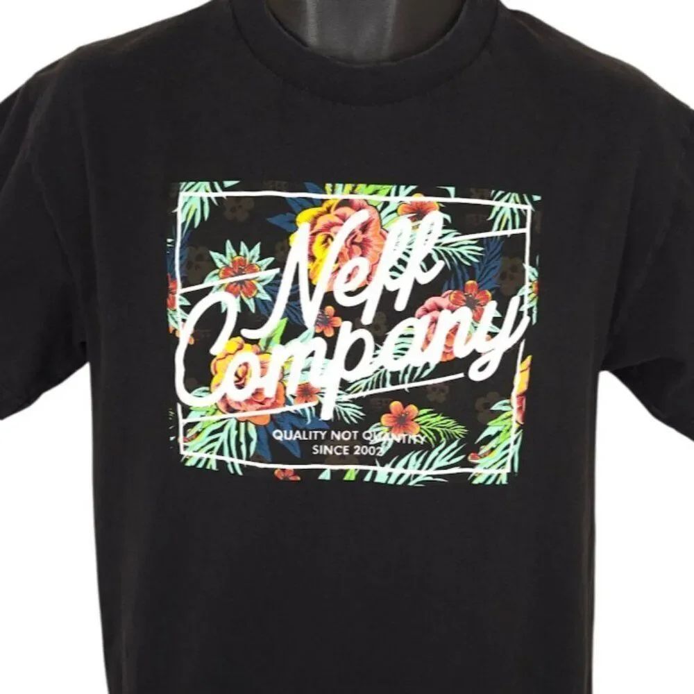 Neff T Shirt Mens Size Medium Black Skater Skateboarding Surfer Floral